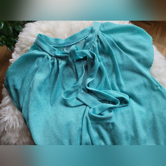 1970's Turquoise Terry cloth/Polyester Dress Size 12/14 with tie& elastic waist - Picture 4 of 11